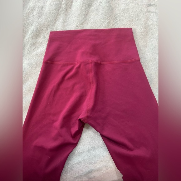 Lululemon Wunder Train High Rise - Picture 3 of 3